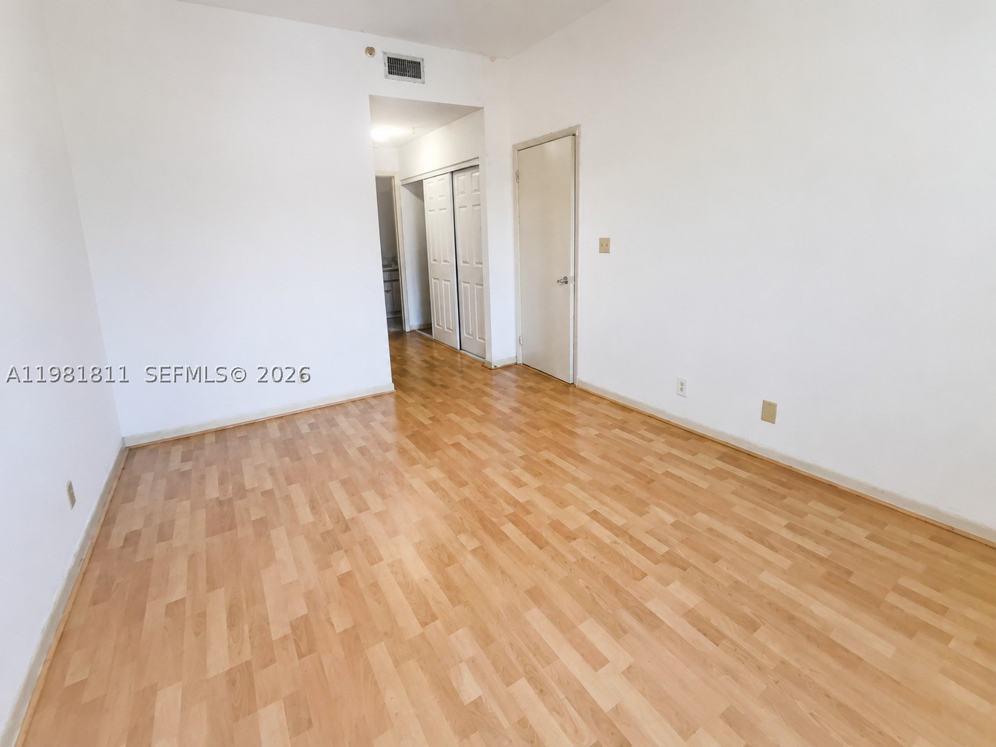 8816 Collins Ave 105 Property Photo 12