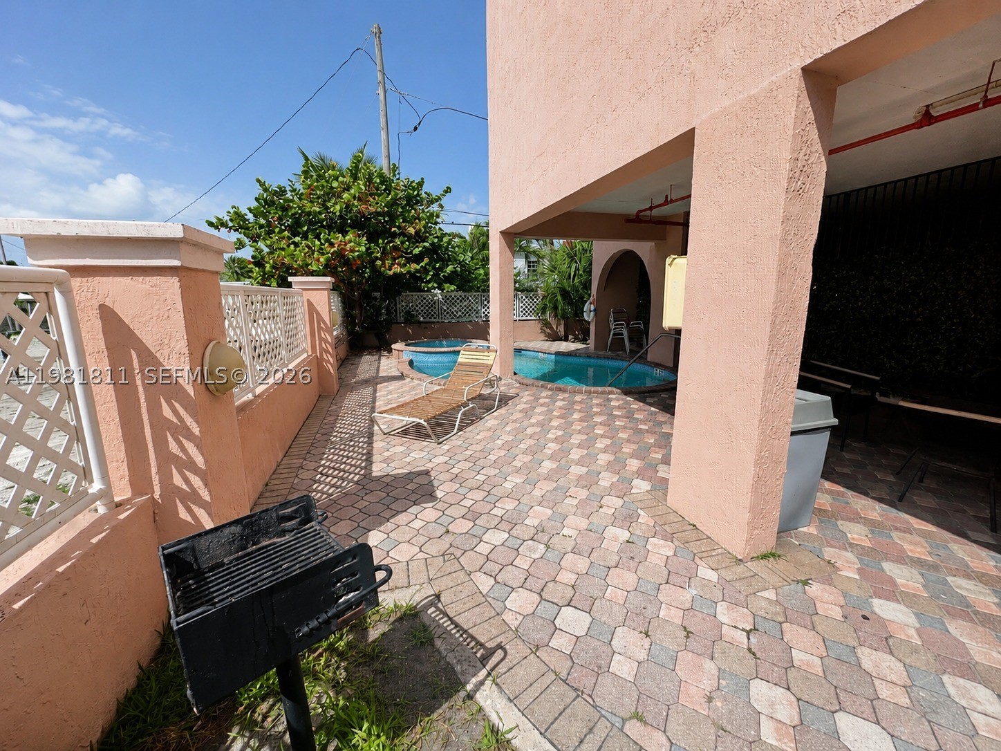8816 Collins Ave 105 Property Photo 25