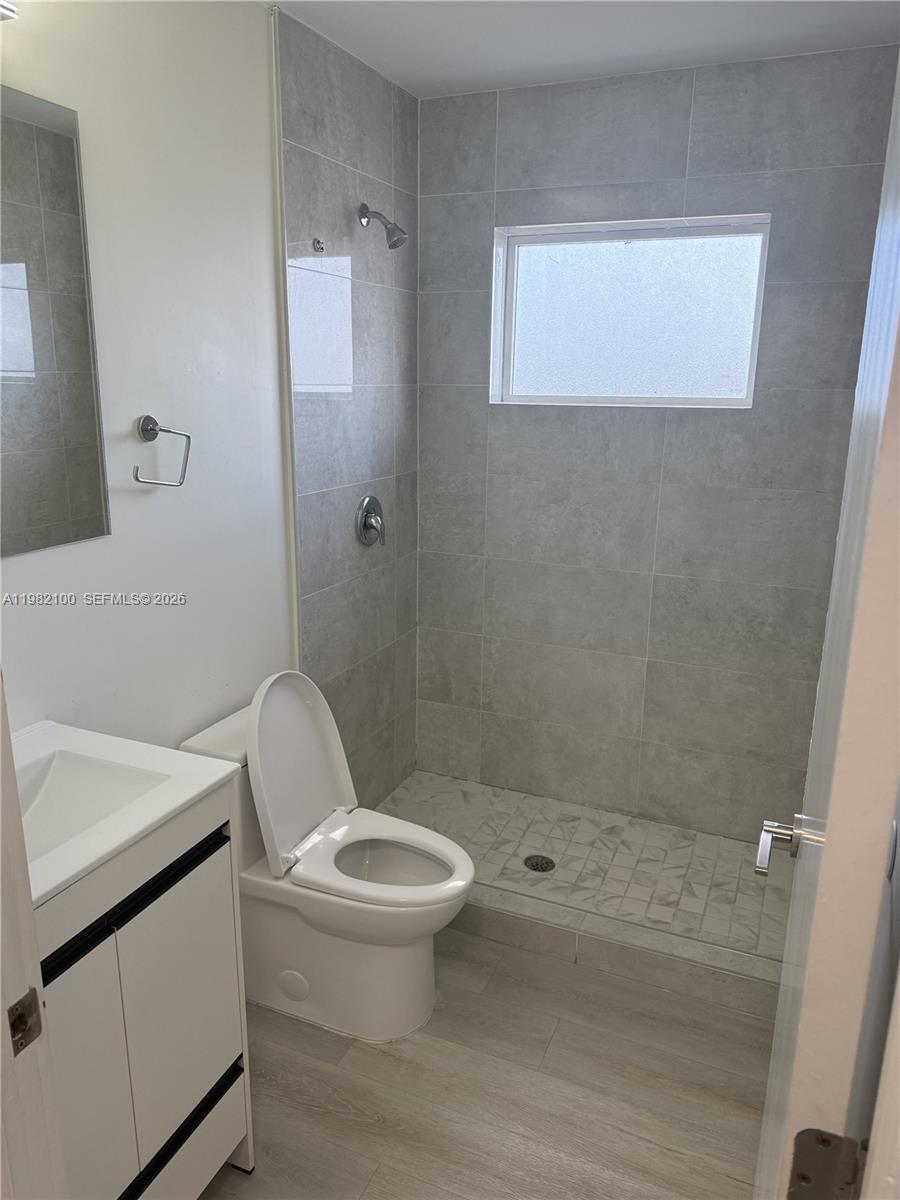 10384 Sw 173rd St 2 Property Photo 5