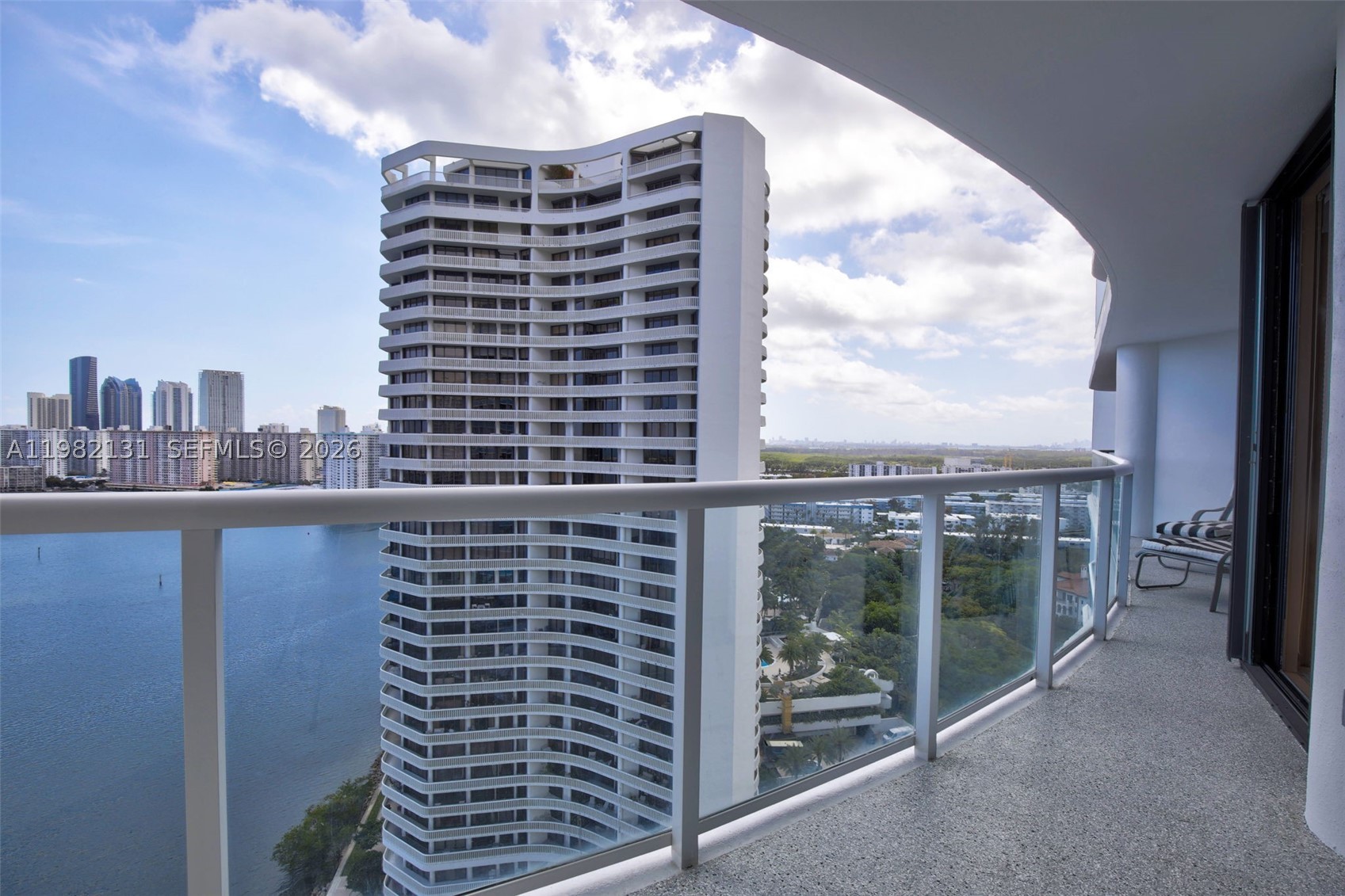 4000 Island Blvd 2301 Property Photo 46