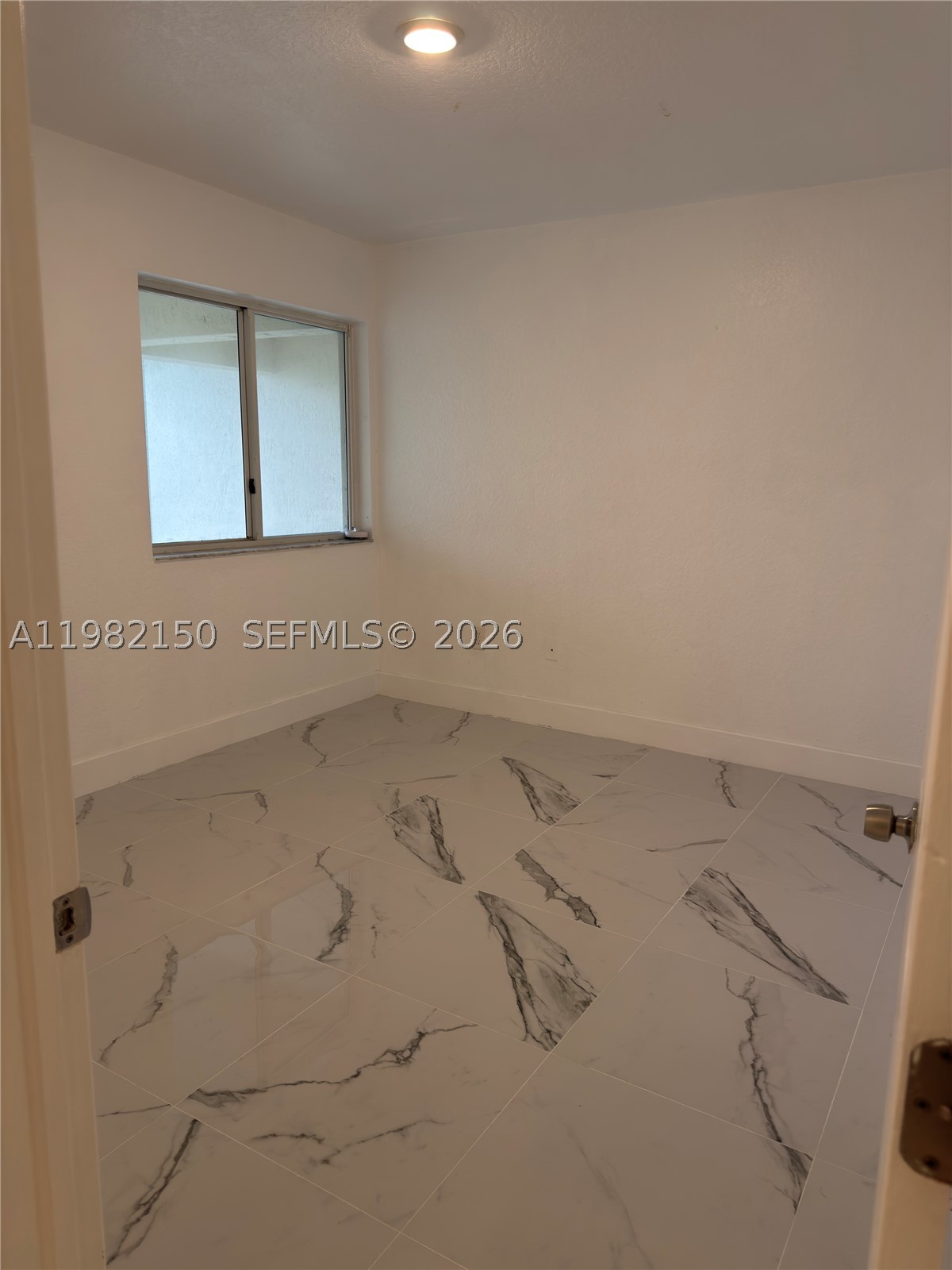 689 Nw 6th St 689 Property Photo 7