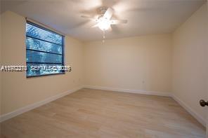 1713 Whitehall Dr 302 Property Photo 18