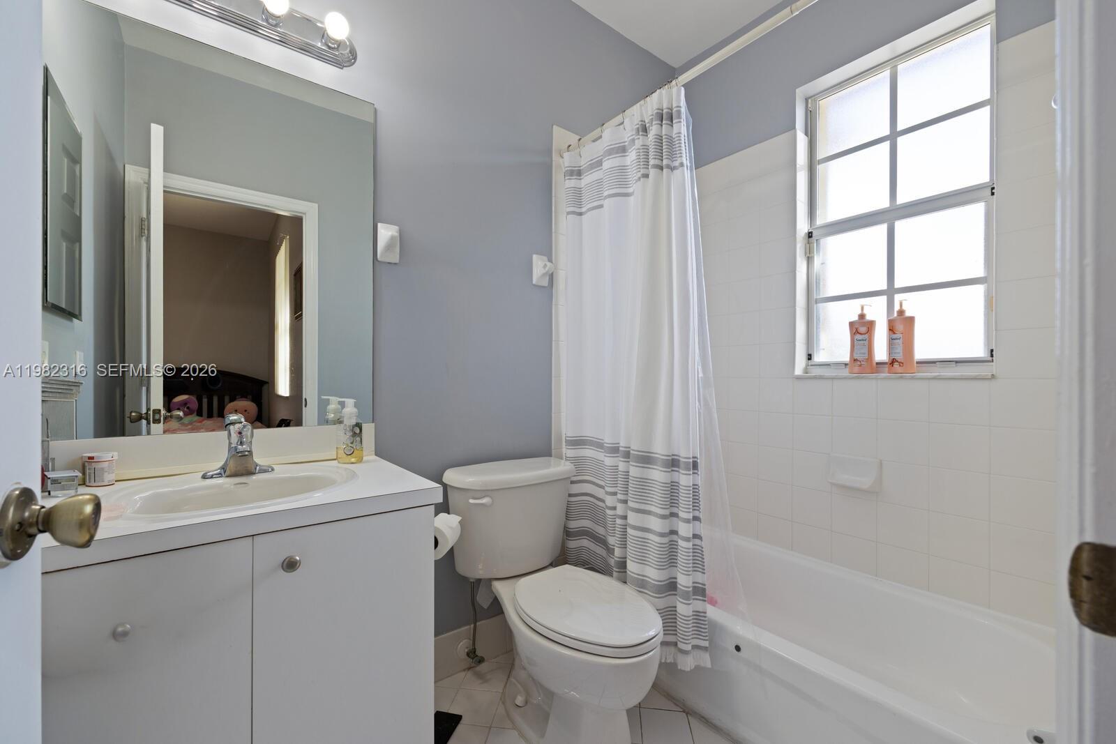 3335 Ne 13th Cir Dr 105-27 Property Photo 18