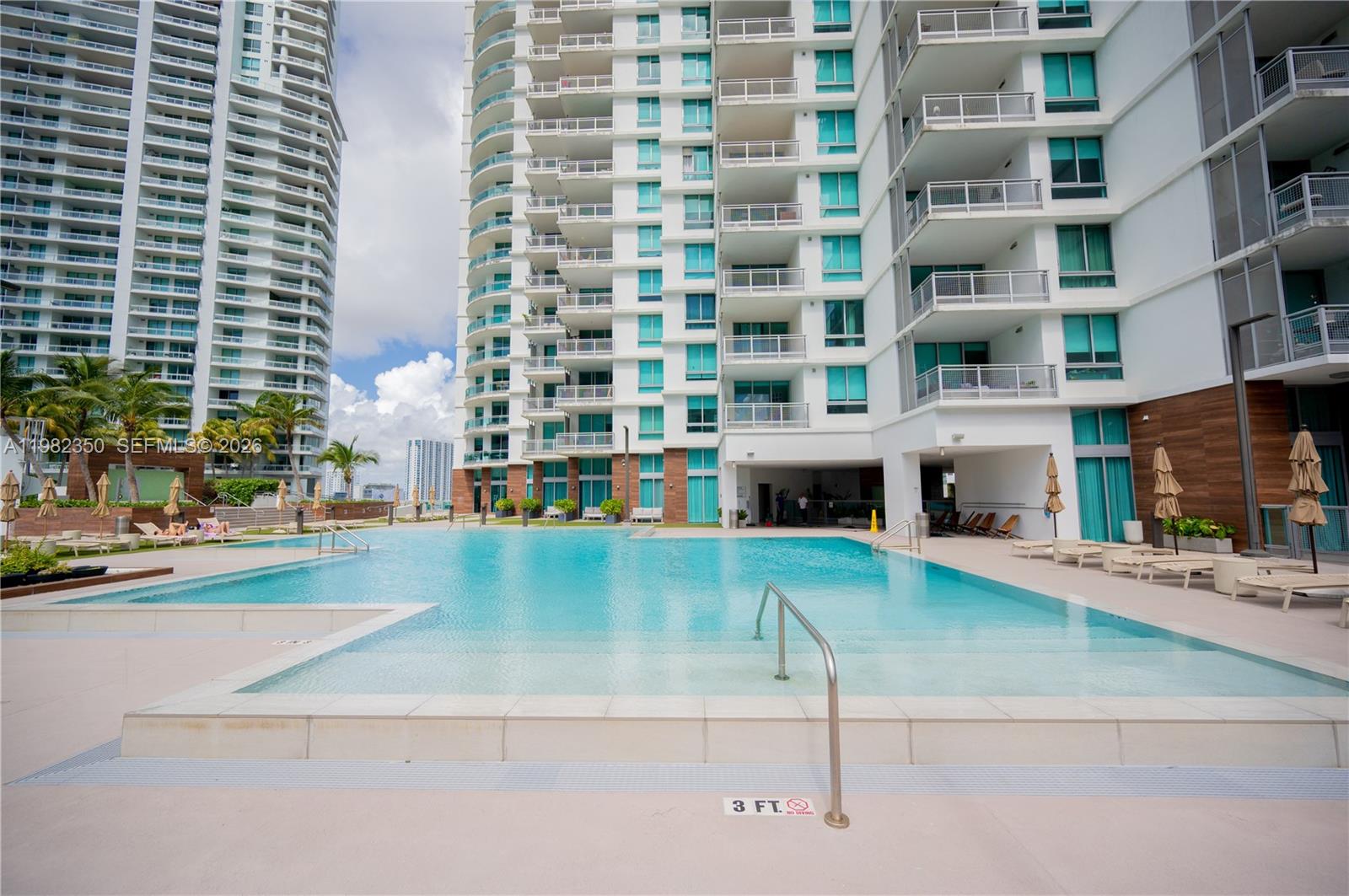 350 S Miami 1709 Property Photo 25