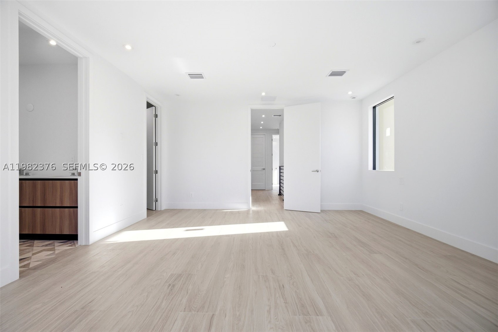 3545 Florida Ave Property Photo 20