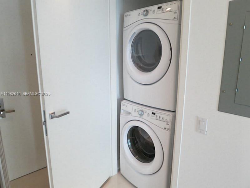 1300 Brickell Bay Dr 1100 Property Photo 27