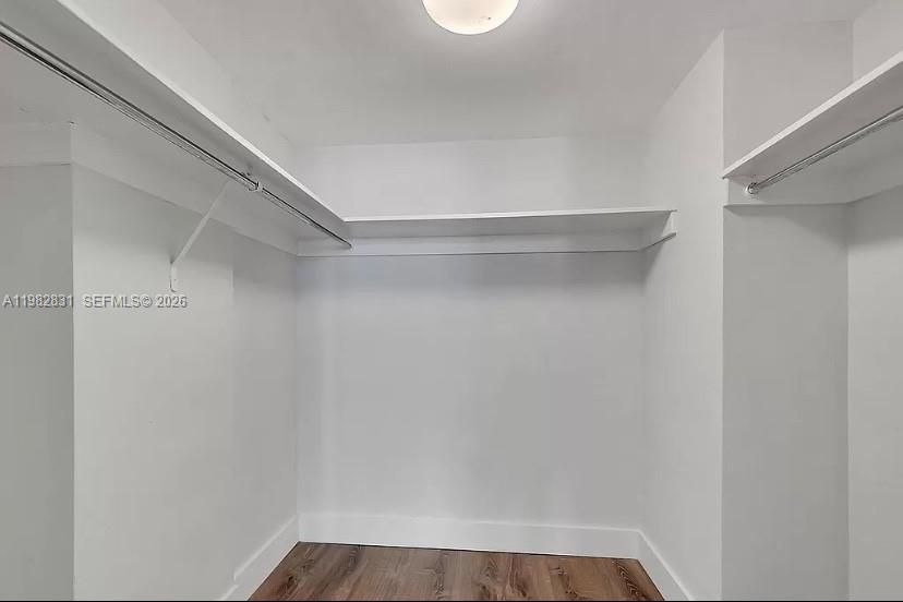 5401 Collins Ave 411 Property Photo 5