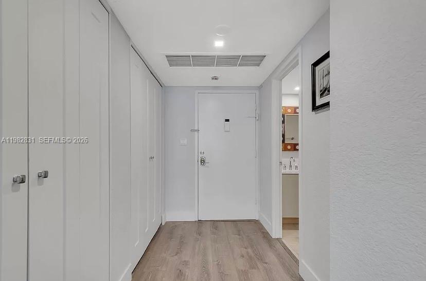 5401 Collins Ave 411 Property Photo 11