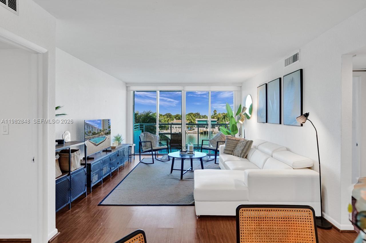 5600 Collins Ave 5r Property Photo 14