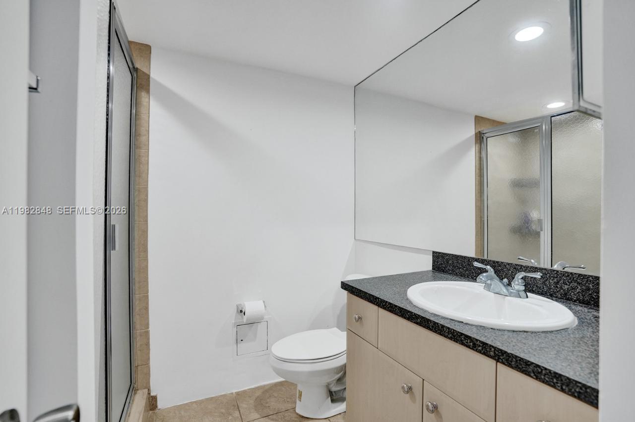 5600 Collins Ave 5r Property Photo 32