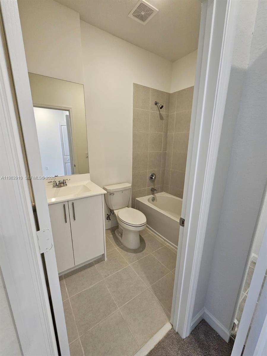 1148 Se 2nd St Property Photo 18