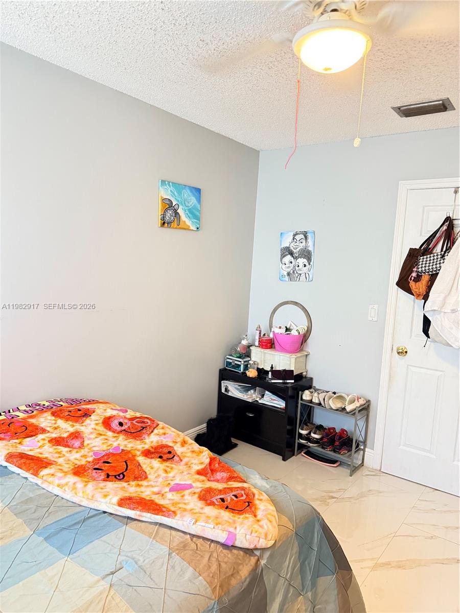 9963 Baywater Dr Property Photo 14