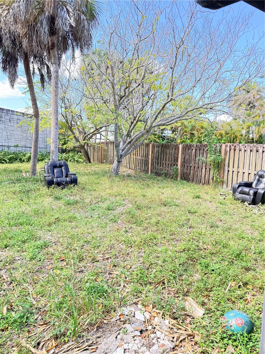 9963 Baywater Dr Property Photo 29