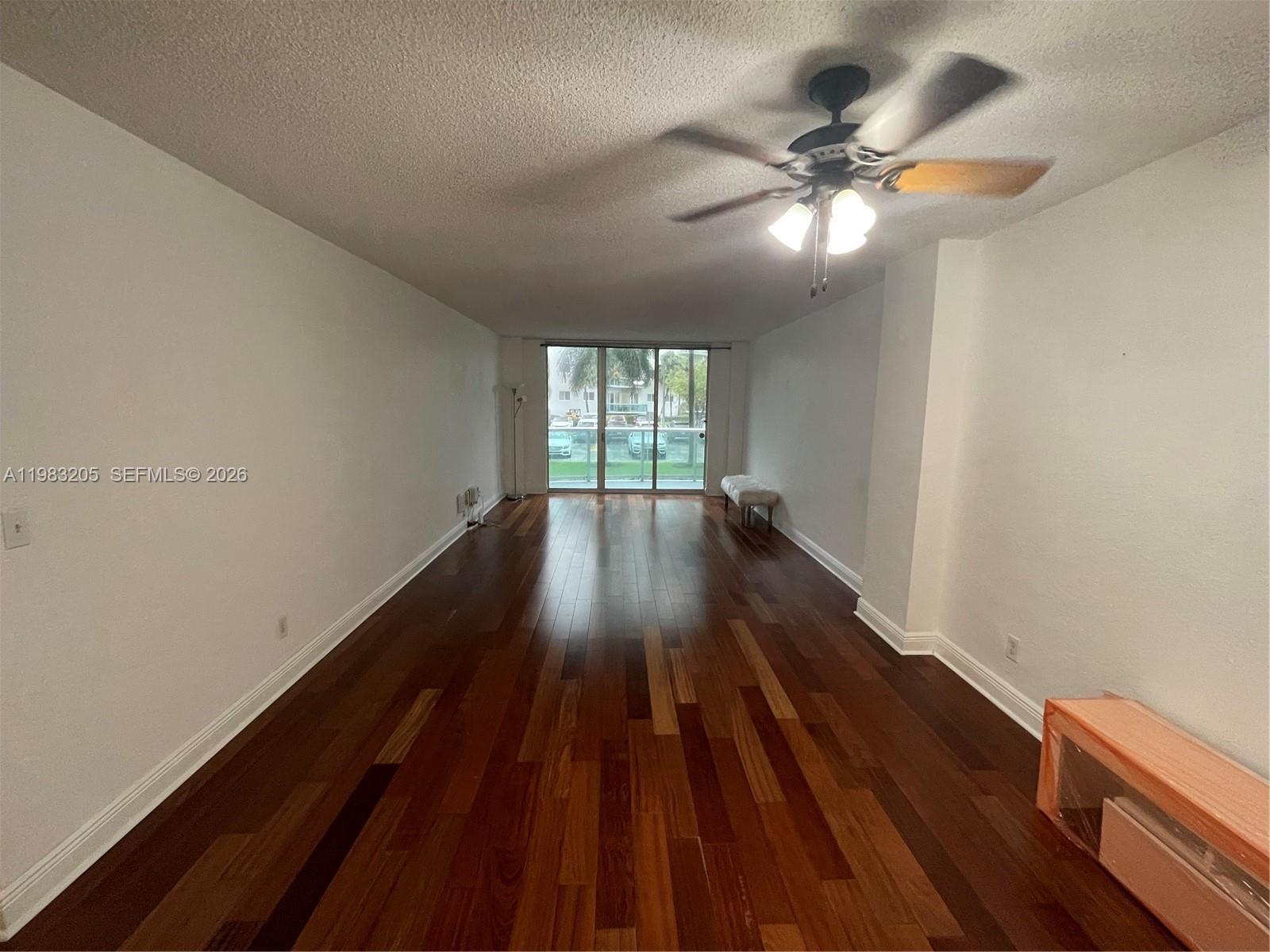 19390 Collins Ave 122 Property Photo 6