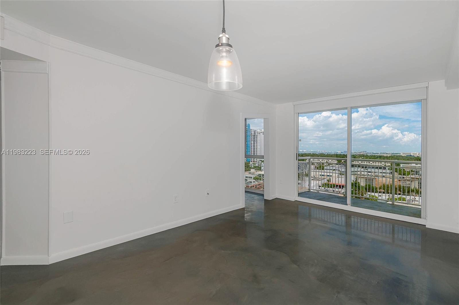 1688 West Ave Ph-07 Property Photo 3