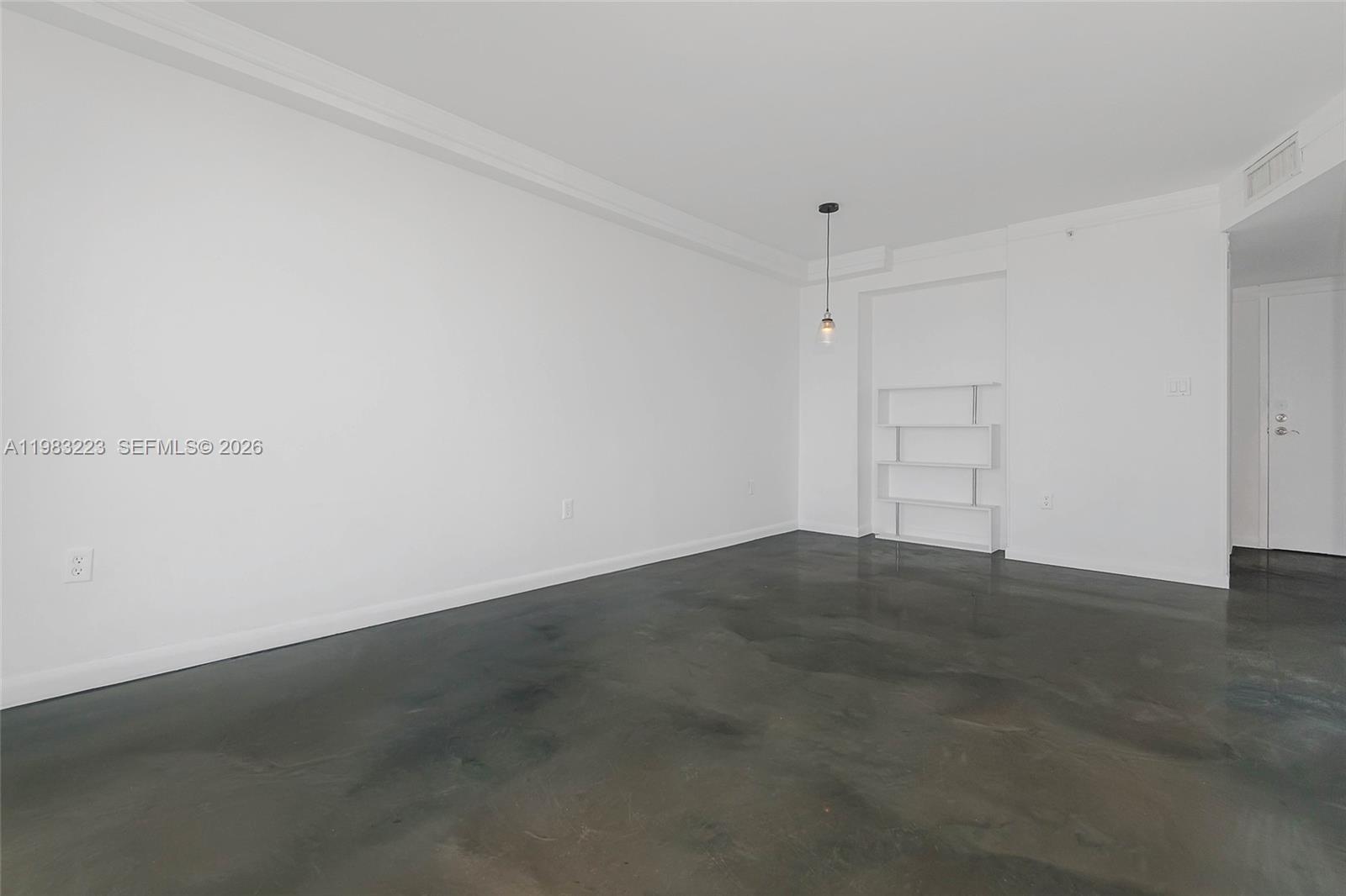 1688 West Ave Ph-07 Property Photo 6