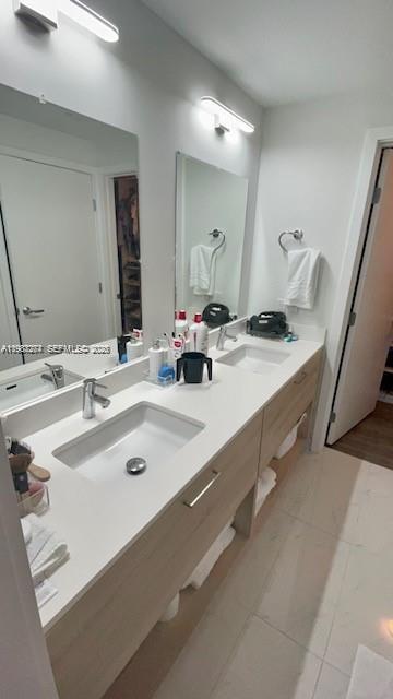 16385 Biscayne Blvd 2702 Property Photo 6