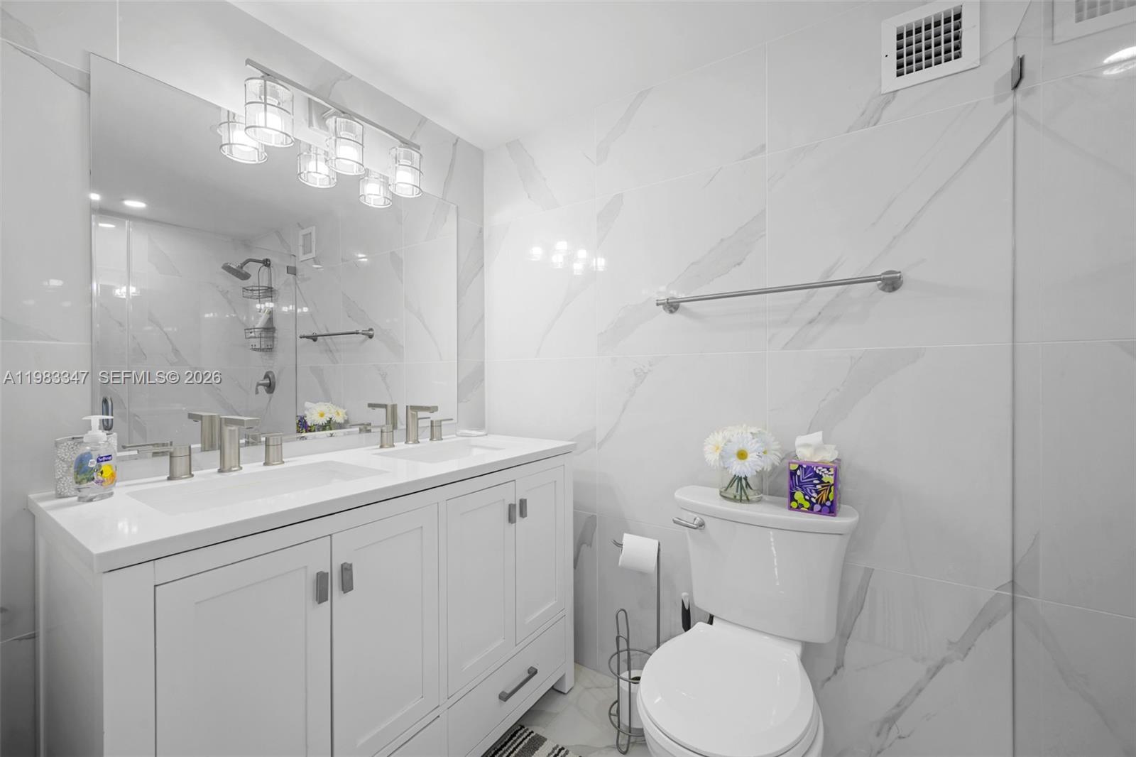 3725 S Ocean Dr 924 Property Photo 16