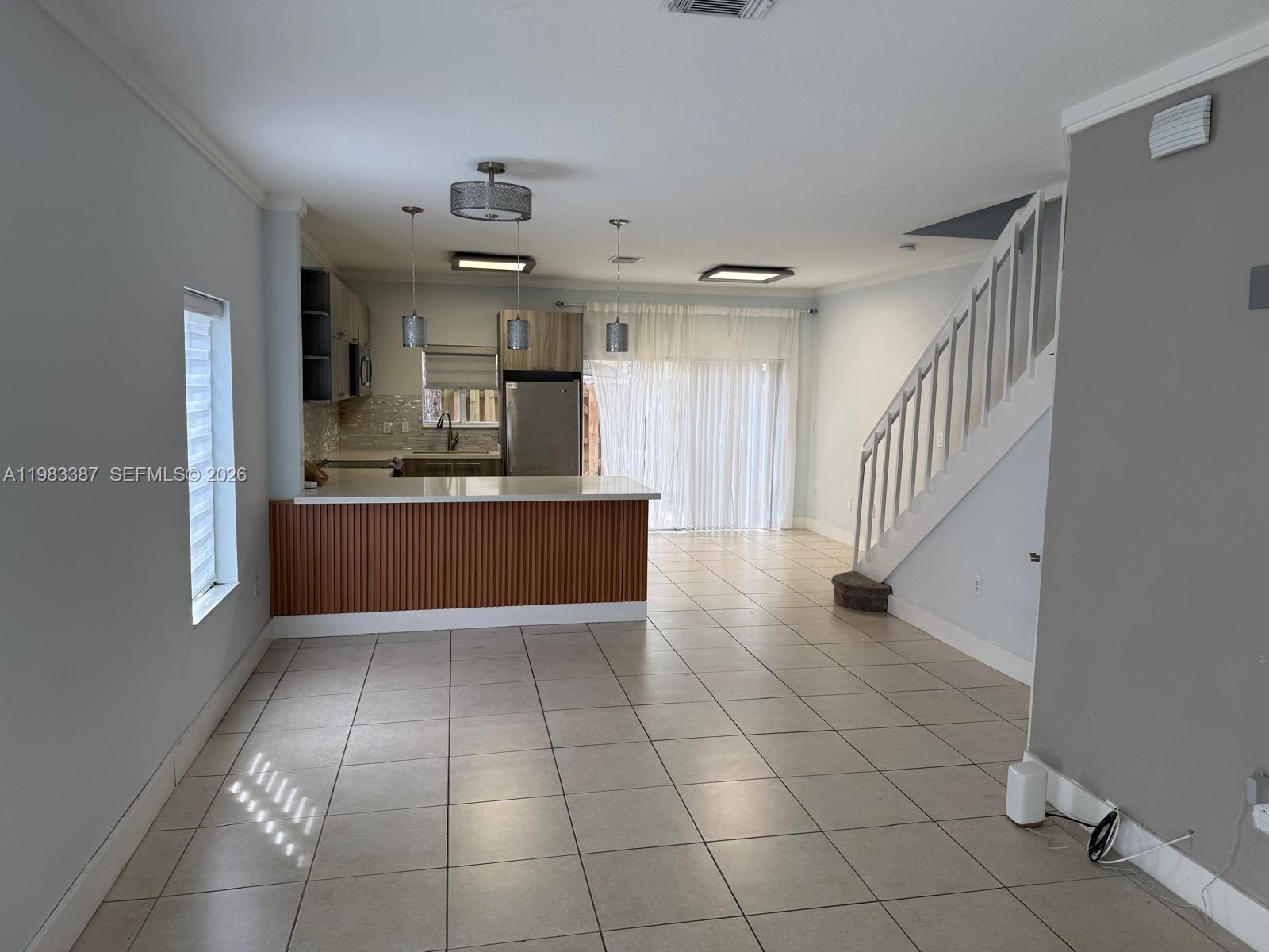 10776 Nw 83rd Ter 1-19 Property Photo 2