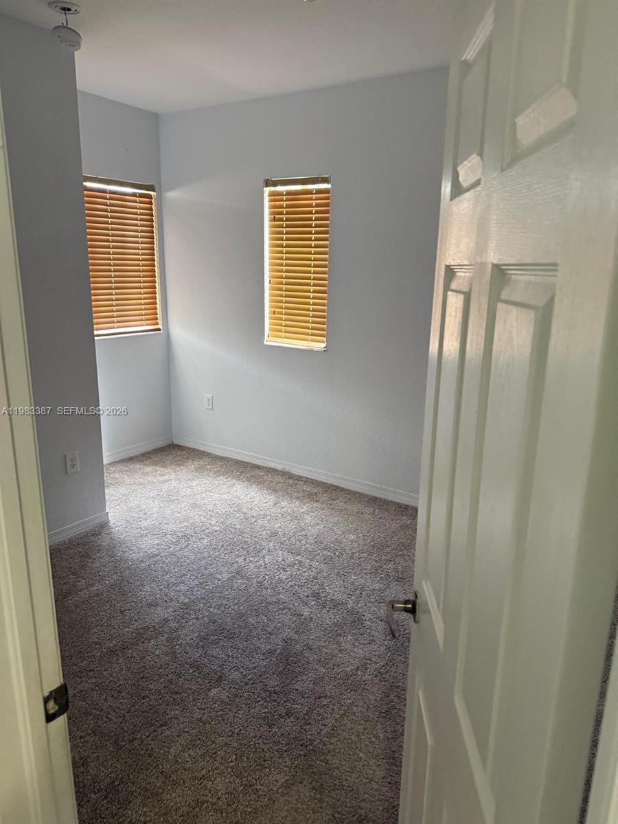 10776 Nw 83rd Ter 1-19 Property Photo 7