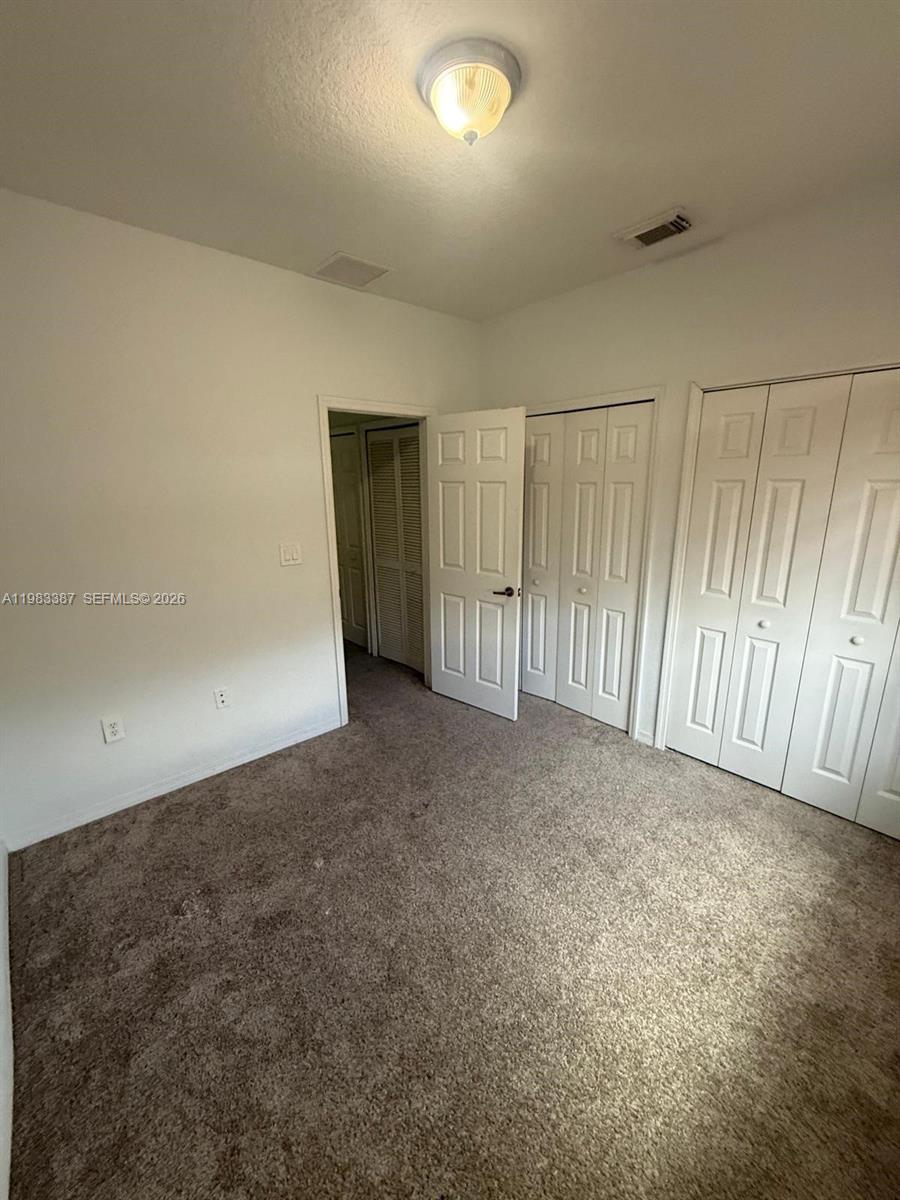 10776 Nw 83rd Ter 1-19 Property Photo 8