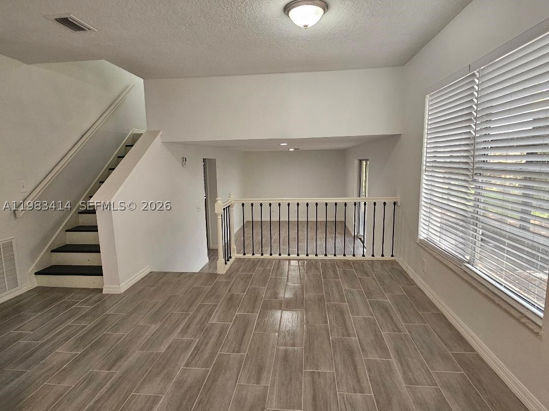 3610 Greenstone Pl Property Photo 5