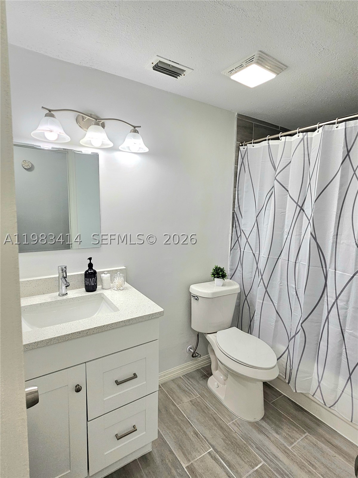 3610 Greenstone Pl Property Photo 7