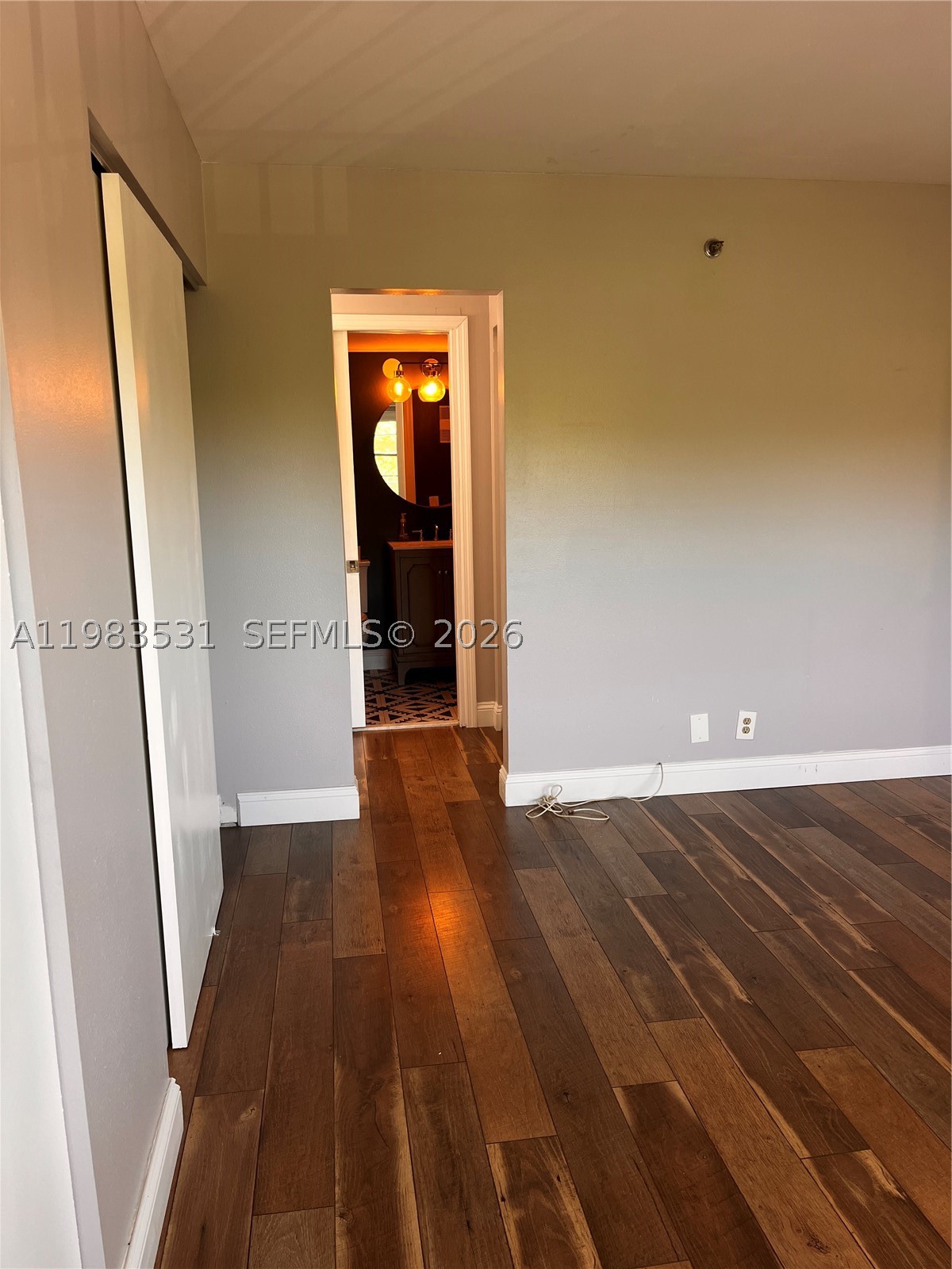 3100 W Rolling Hills Cir 403 Property Photo 18