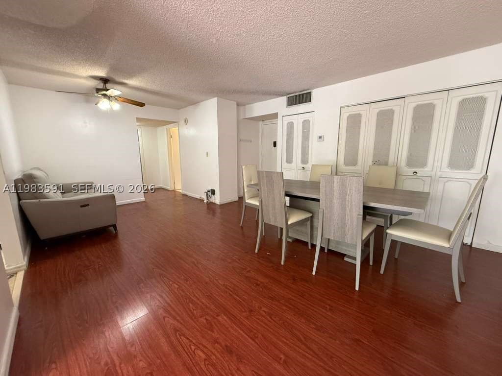 16909 N Bay Rd 211 Property Photo 1