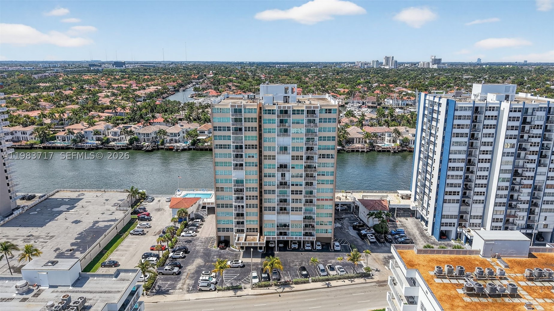 1410 S Ocean Dr 601 Property Photo 27