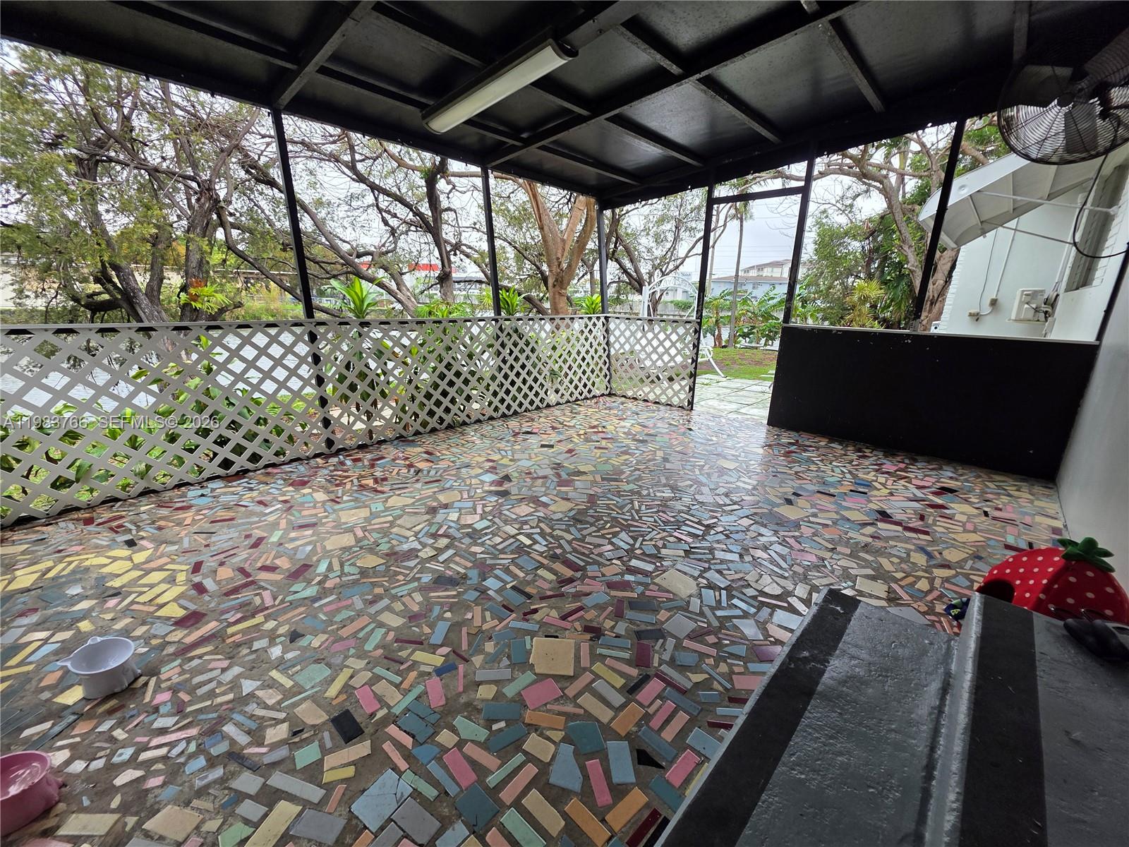 A11983766 Property Photo 13