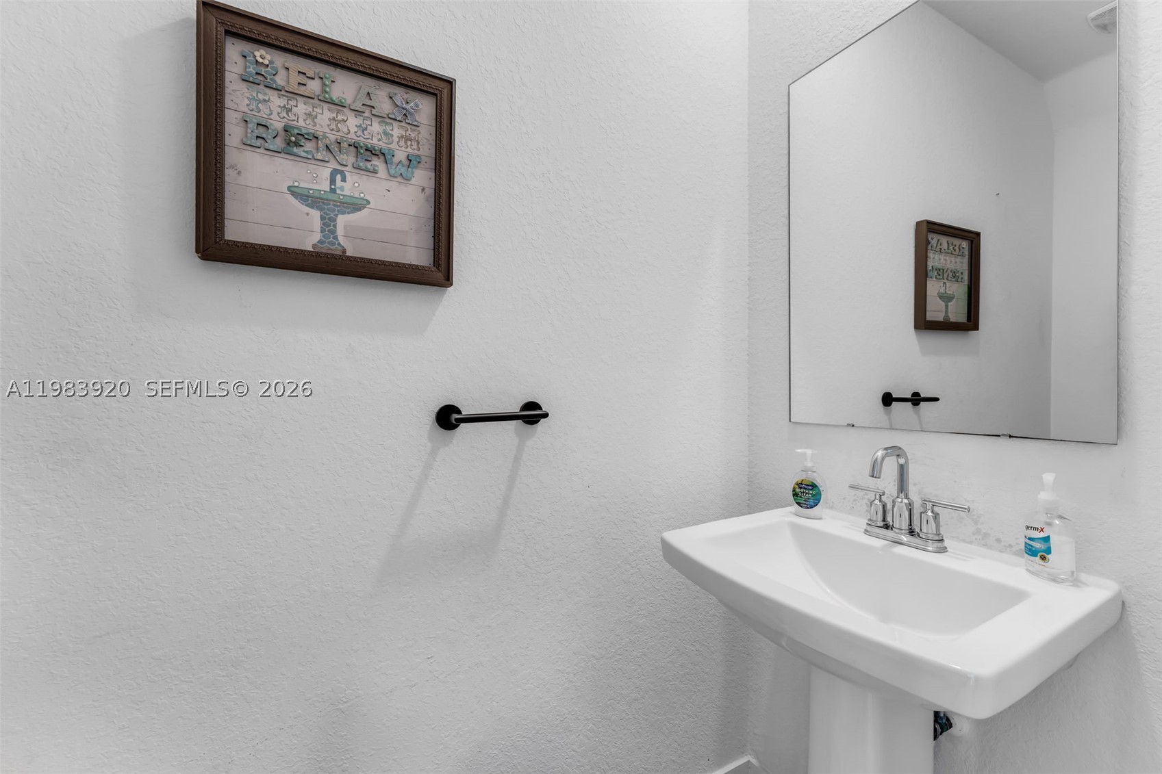 1056 Se 24th Ave Property Photo 23