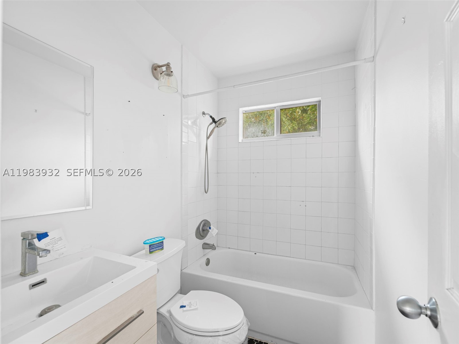 6437 Sw 10th St Property Photo 16