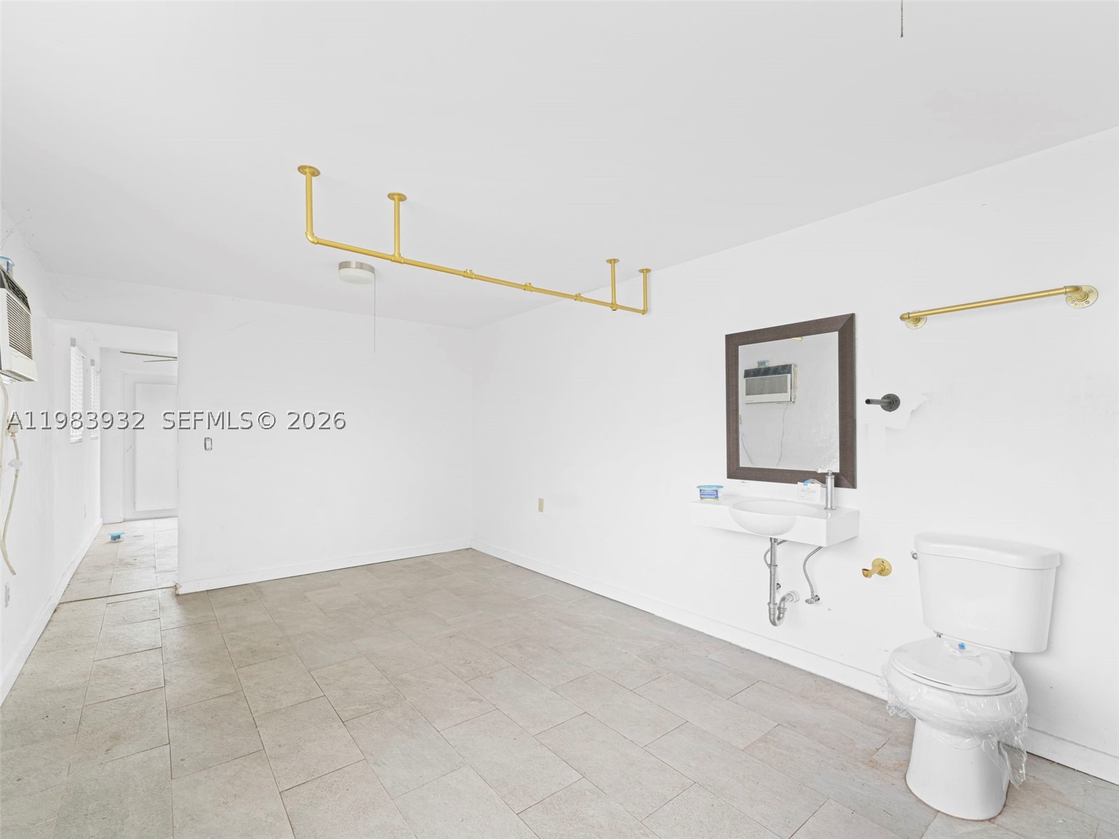 6437 Sw 10th St Property Photo 25