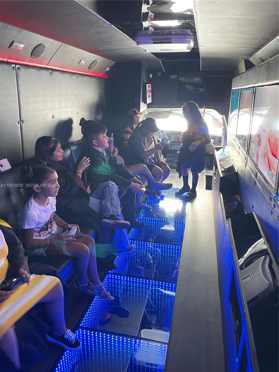 Gaming Bus Business Sw For Sale Property Photo 3