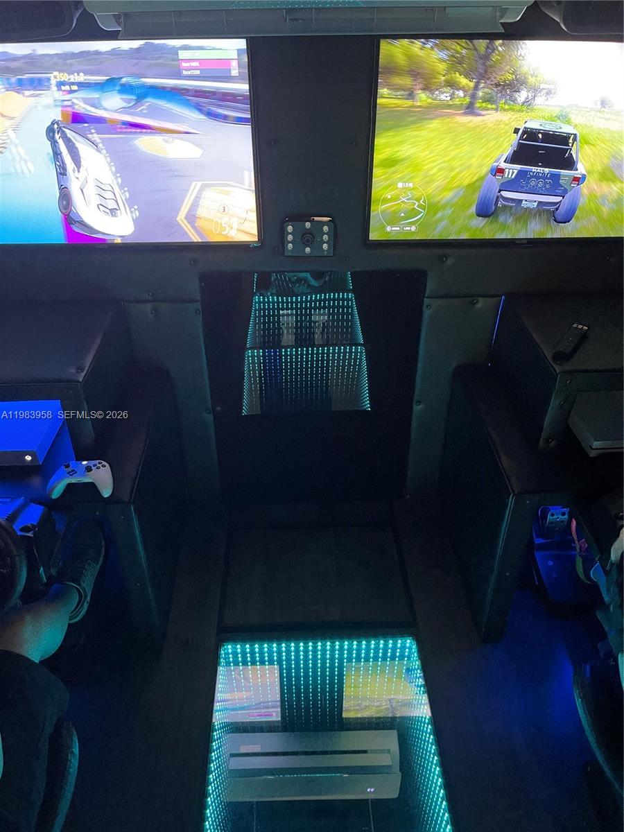 Gaming Bus Business Sw For Sale Property Photo 4