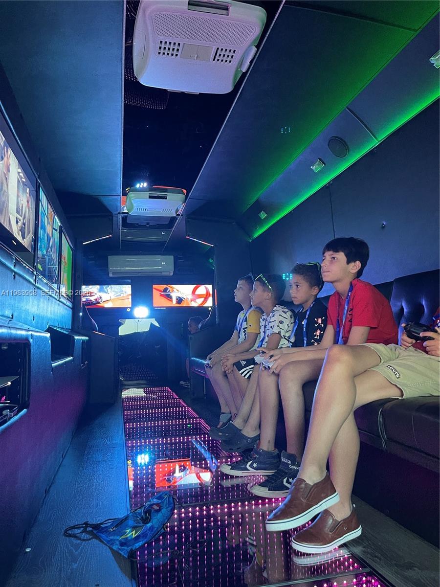Gaming Bus Business Sw For Sale Property Photo 5
