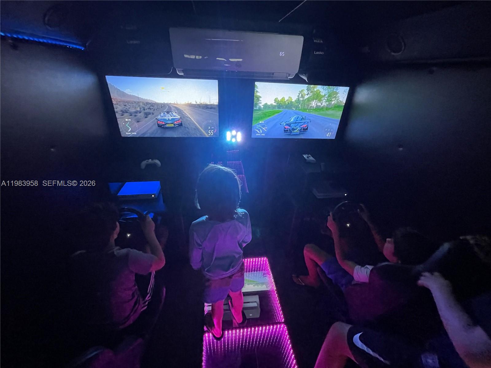 Gaming Bus Business Sw For Sale Property Photo 8