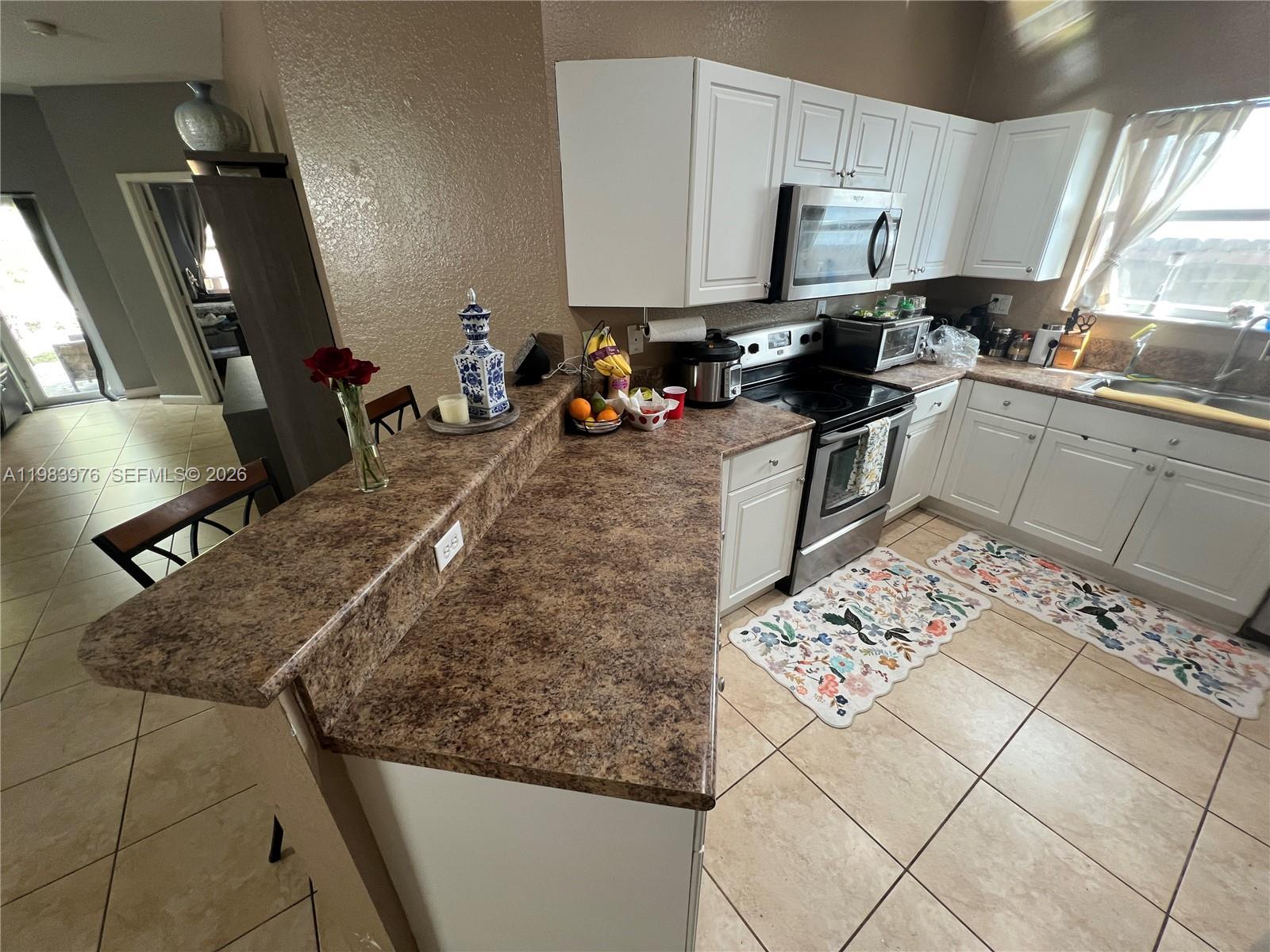 195 Ne 36th Ter Property Photo 29