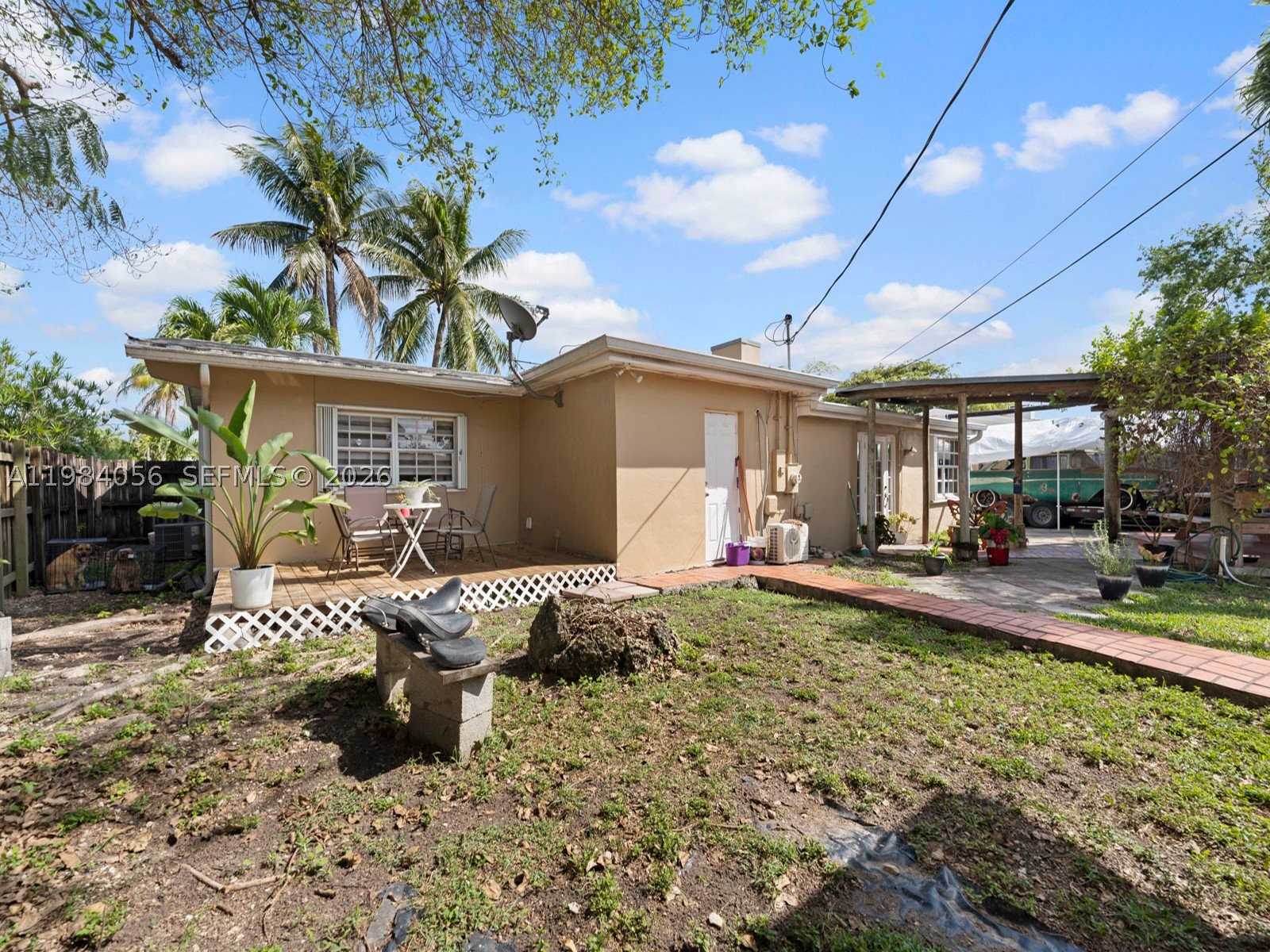 9365 Jamaica Dr Property Photo 27