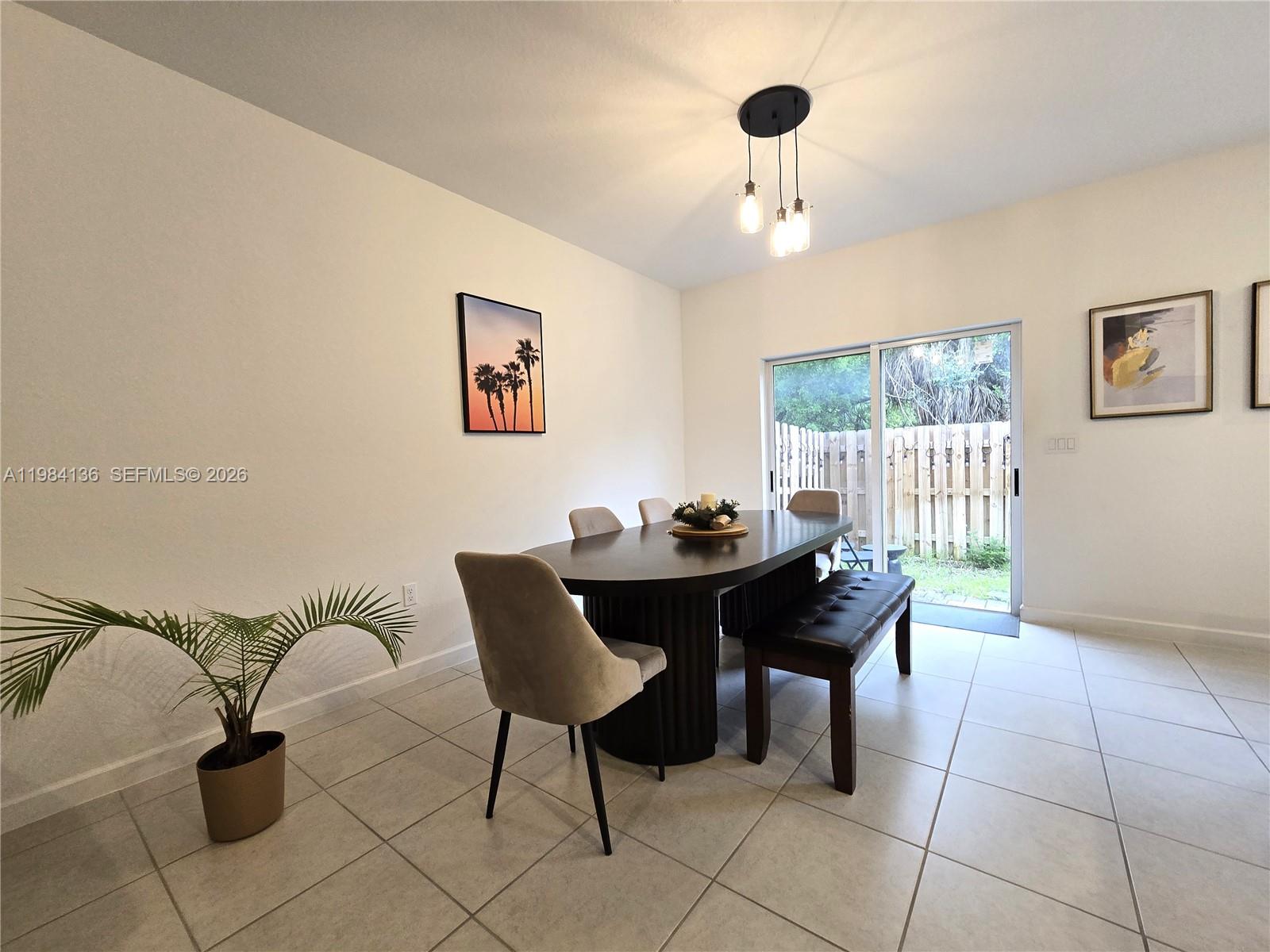 2761 Nw 55th Way Property Photo 14