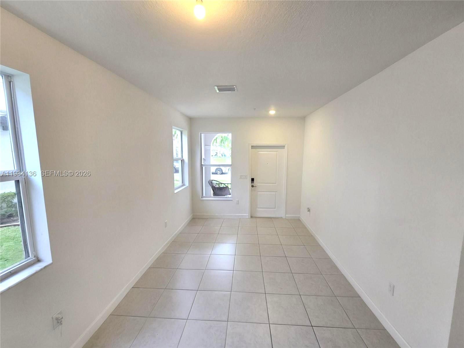 2761 Nw 55th Way Property Photo 19