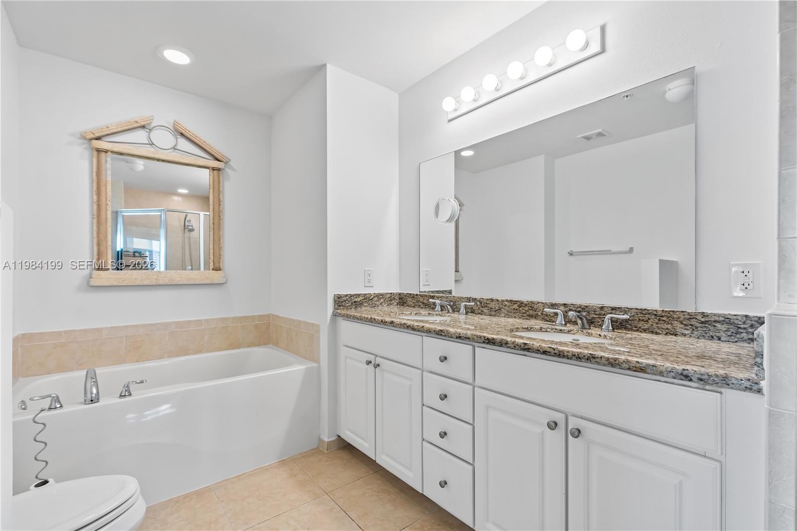 3001 Ne 185th St 716 Property Photo 10