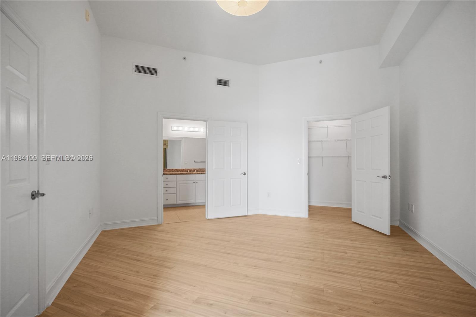 3001 Ne 185th St 716 Property Photo 45