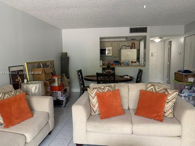 5530 Nw 44th St 111c Property Photo 2
