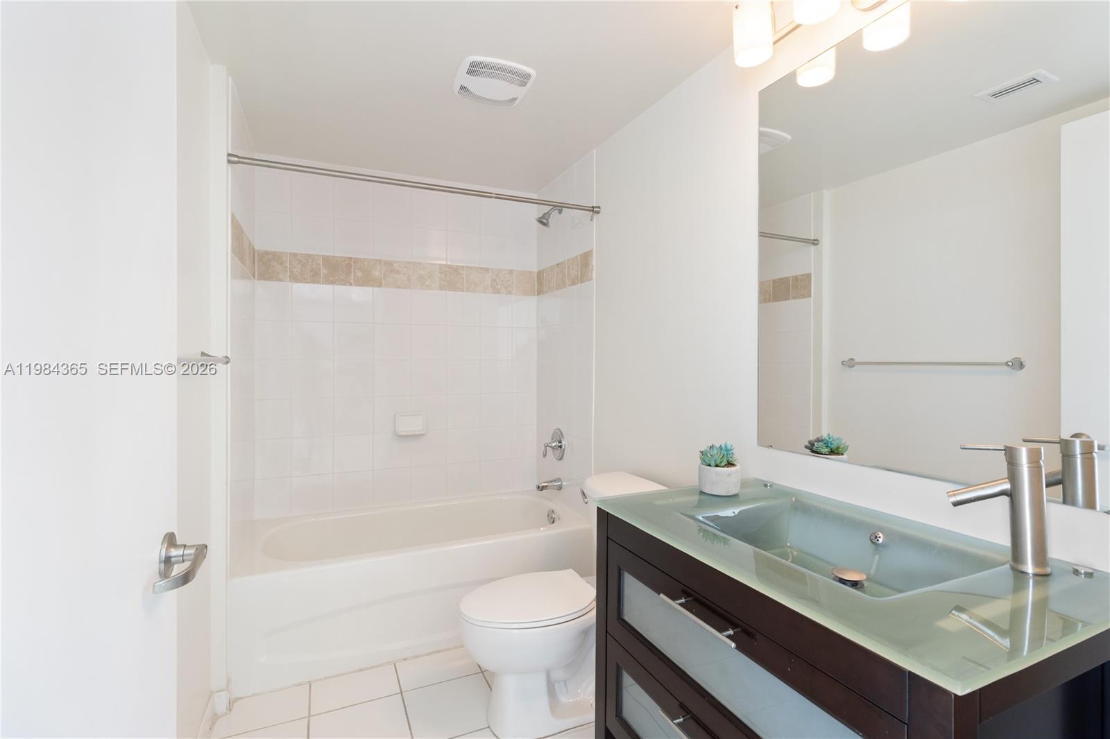 1861 Nw North River Dr 3 Property Photo 10