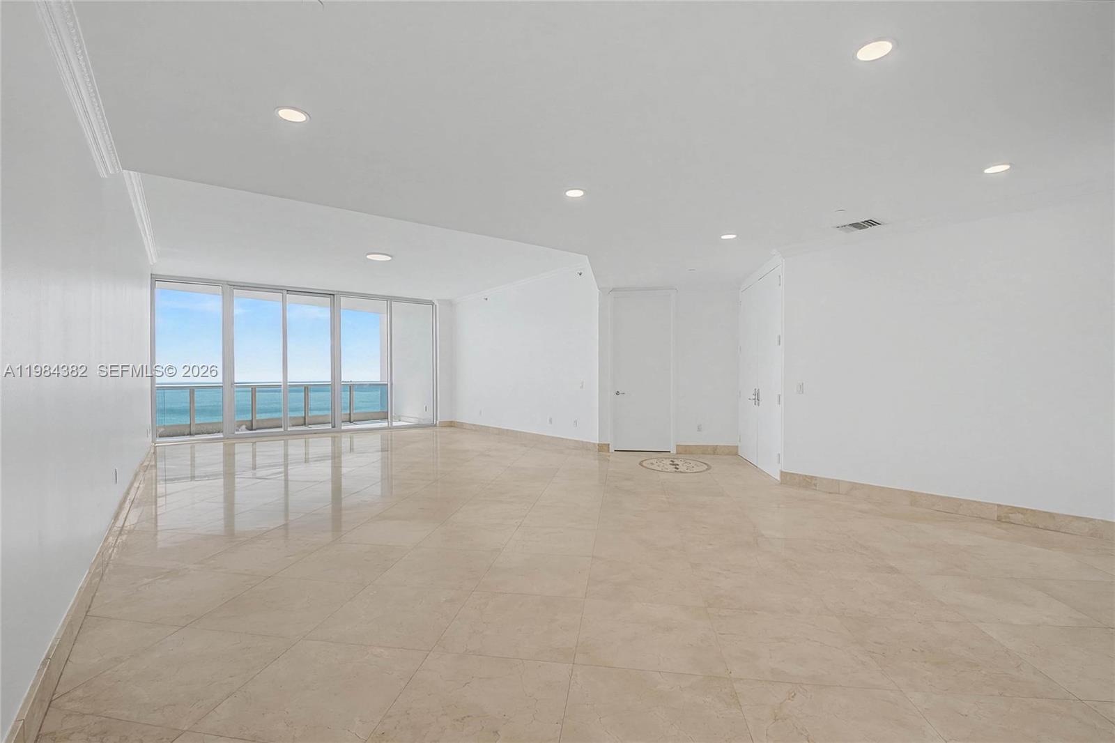 5959 Collins Ave 1503 Property Photo 14