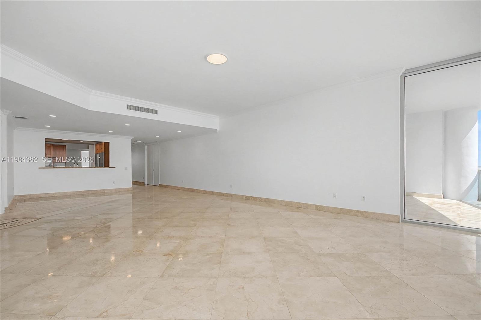 5959 Collins Ave 1503 Property Photo 15