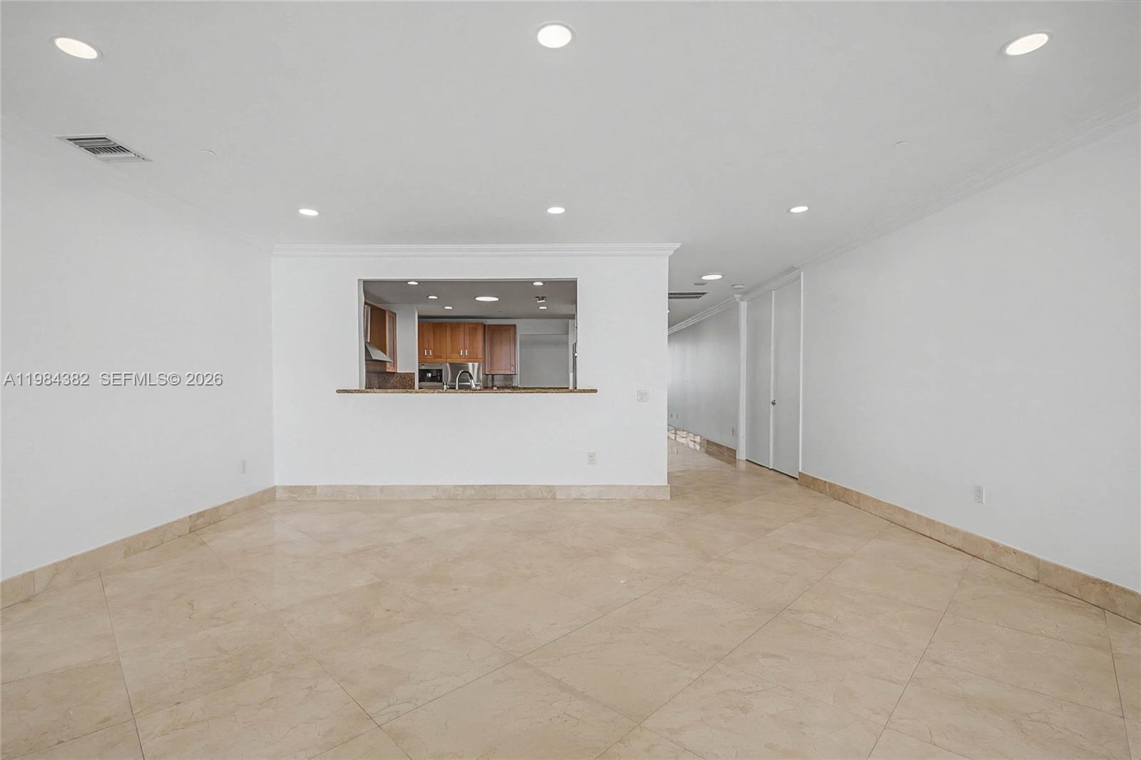 5959 Collins Ave 1503 Property Photo 16