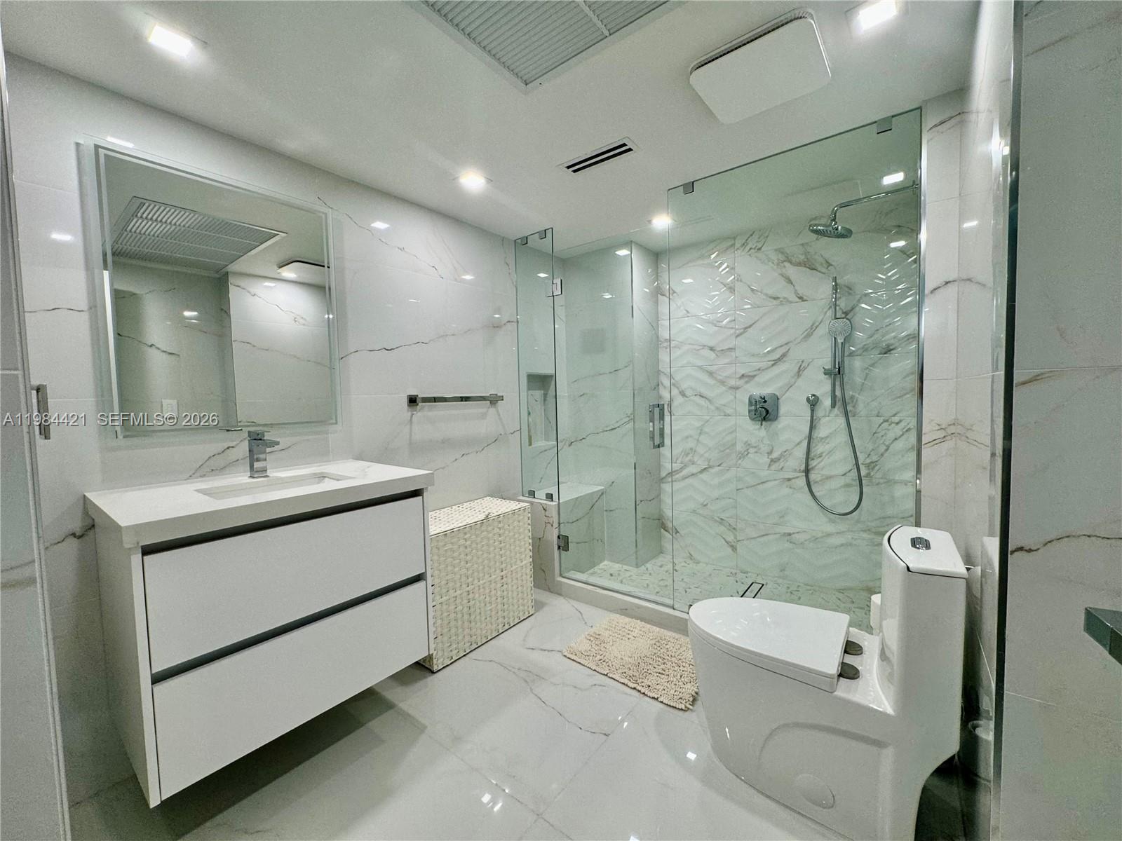 9801 Collins Ave 20e Property Photo 19
